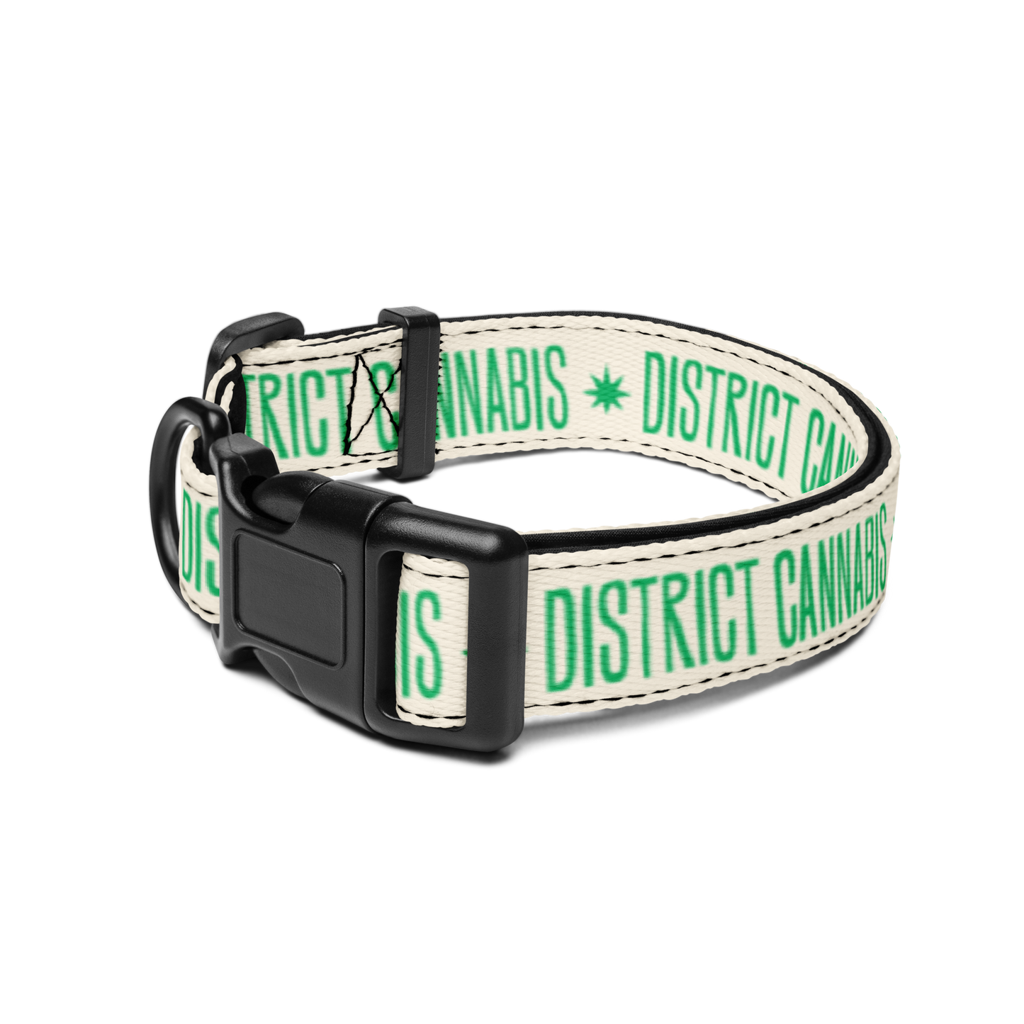 
                  
                    District Pet collar
                  
                